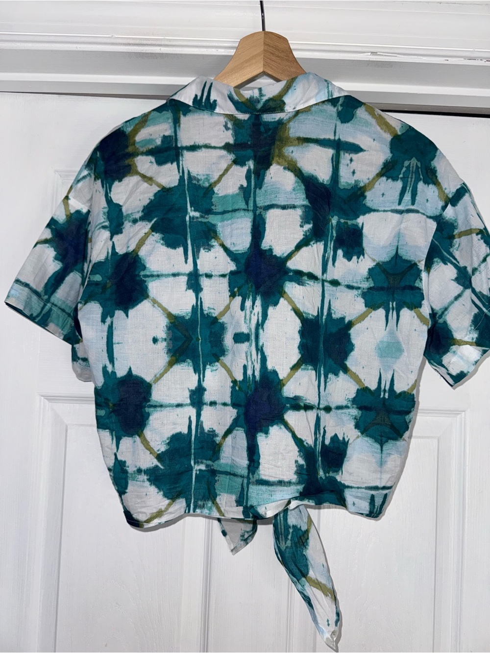Banana Republic Voile Tie-Front Shirt White Green M - Picture 7 of 7